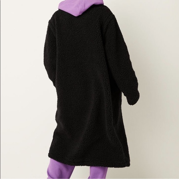 Pink Chloe x Halle Black Oversized Long Open Front Coat Size Large - Picture 3 of 17